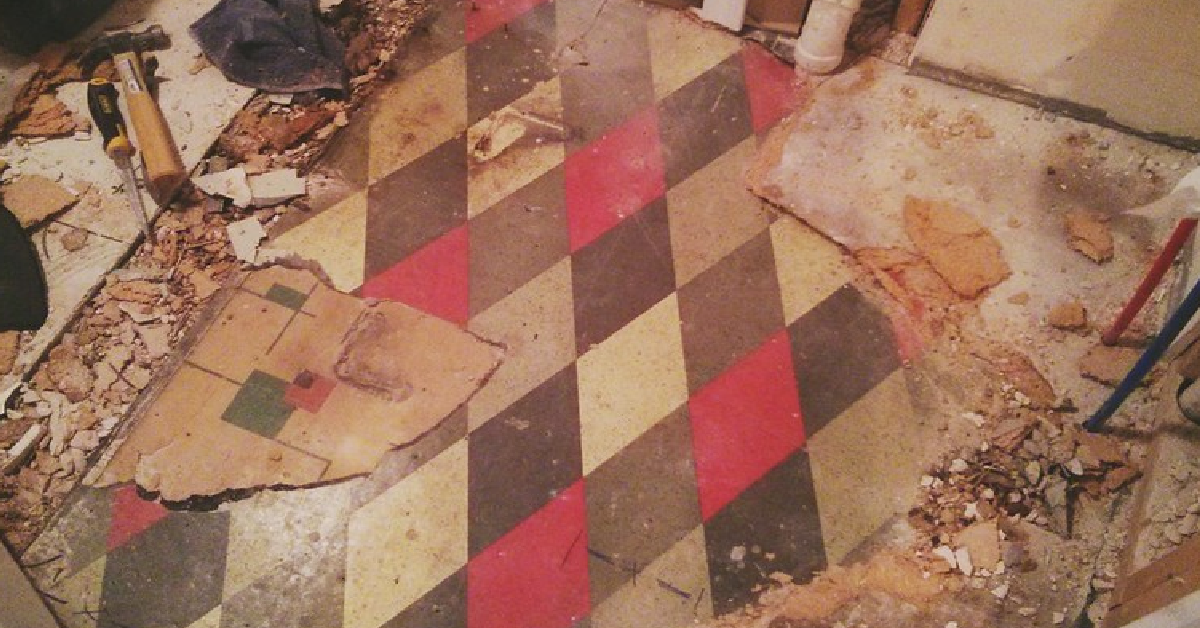 Linoleum Is Making A Comeback Dusty, How To Remove Linoleum Tile Flooring