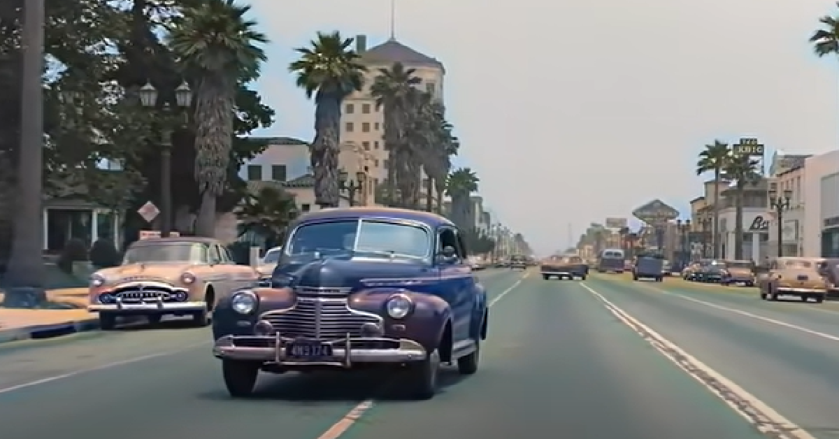 See What It Was Like To Drive Down Sunset Blvd in Hollywood in 1952  Colorized Film Footage — GeekTyrant