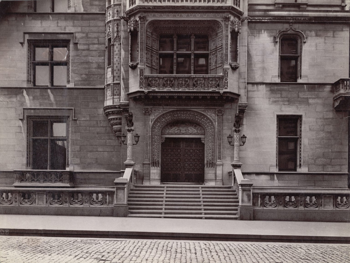 exterior of the Vanderbilt Petit Chateau mansion at 660 Fifth Avenue