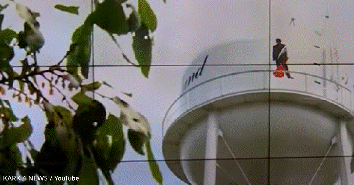 Johnny Cash Mural On Arkansas Water Tower Goes Viral For Unfortunately