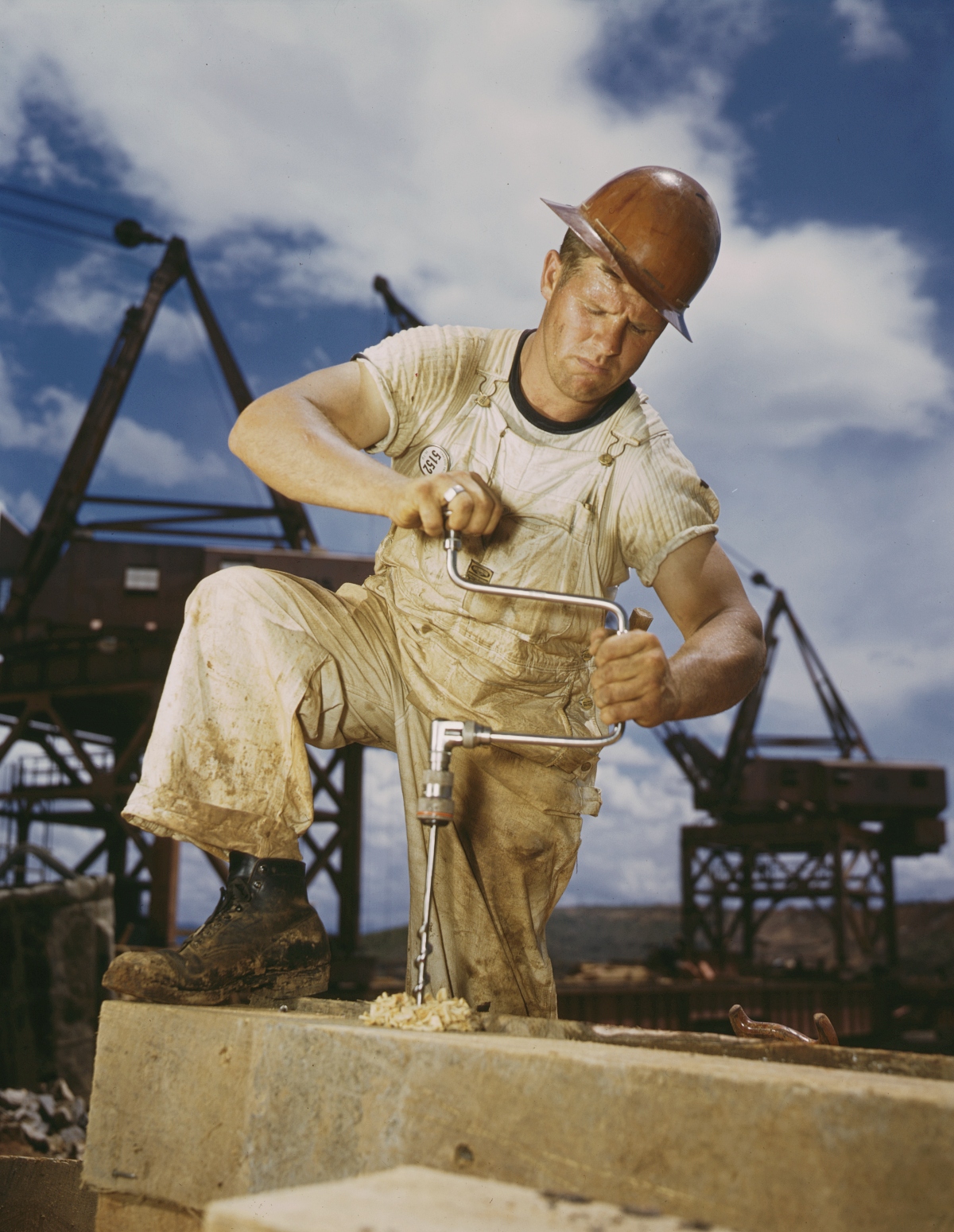 Dam worker in 1942