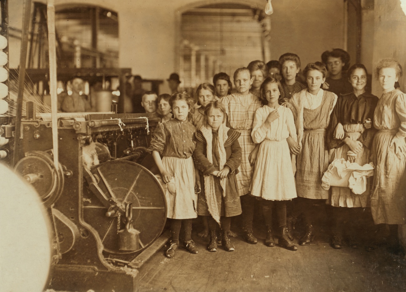 children working in mill 1908