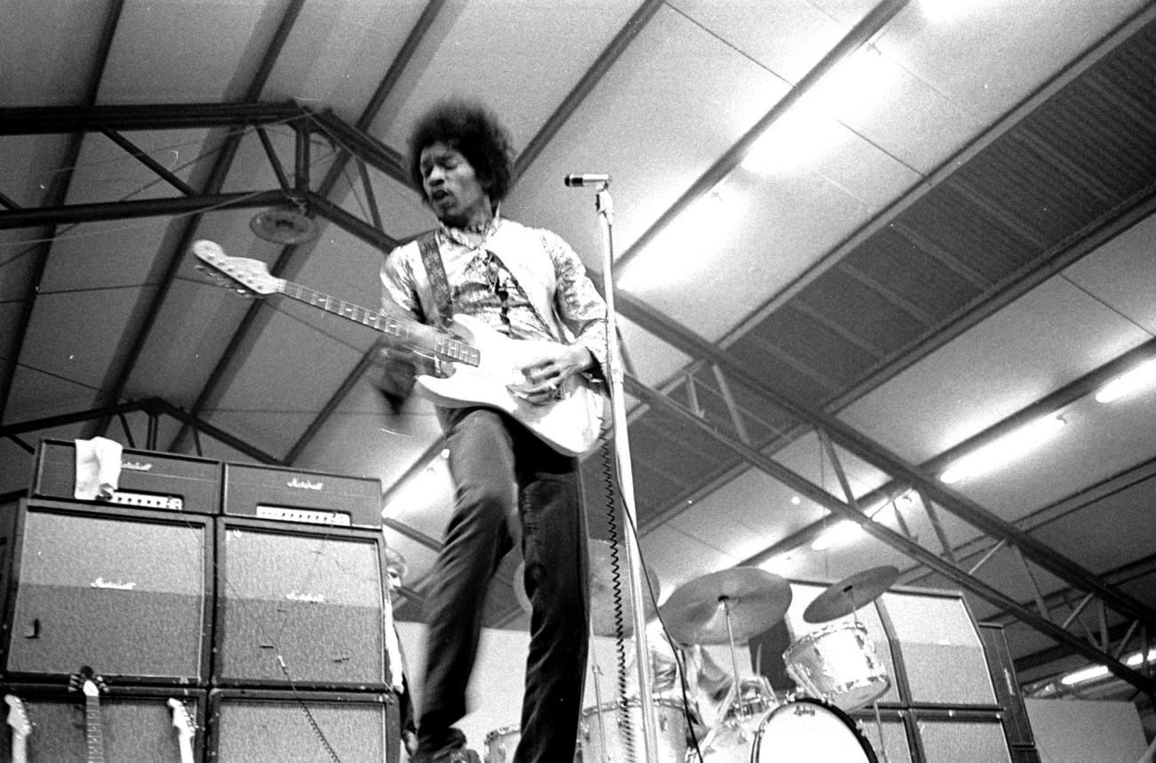 Jimi Hendrix performing in 1967