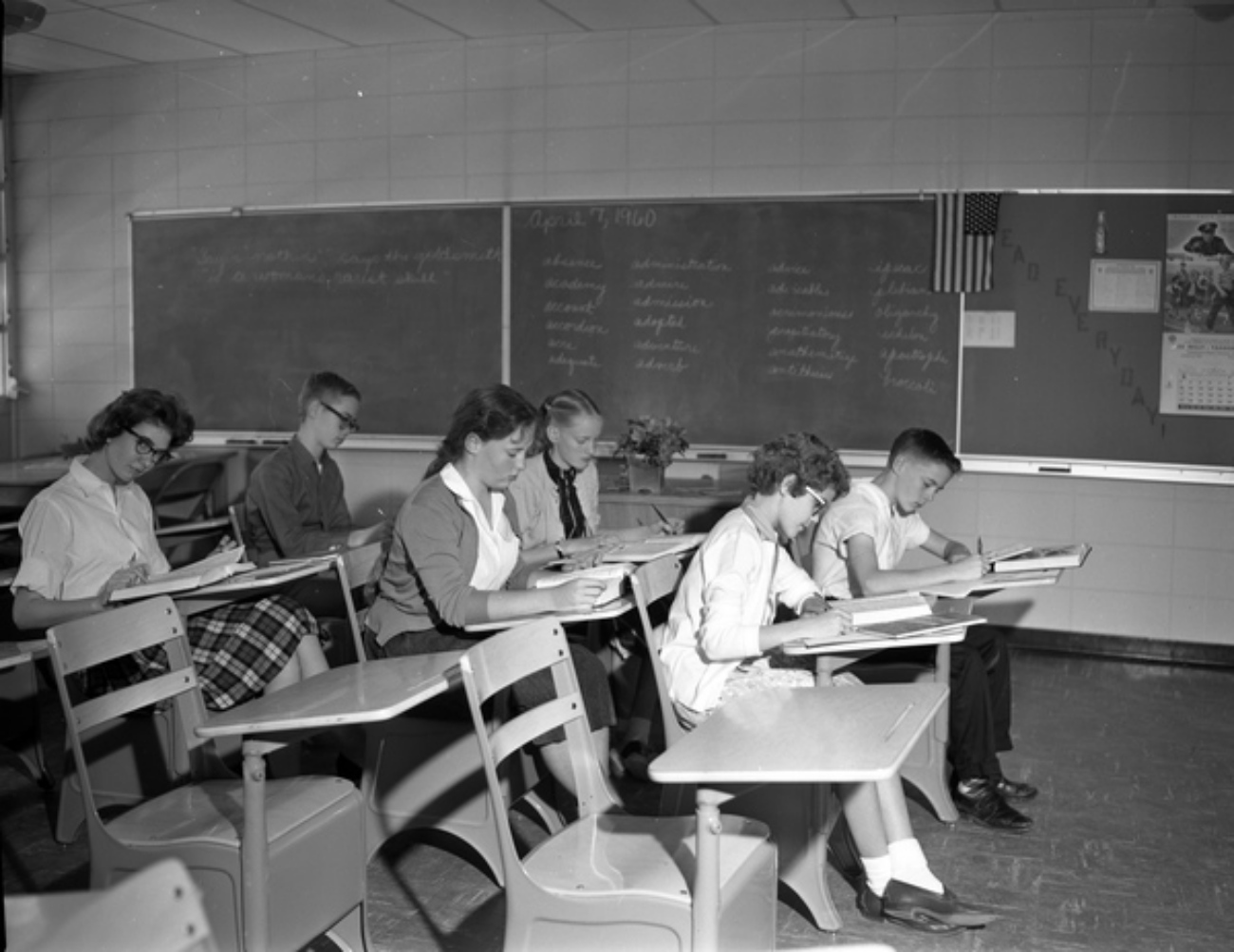 children in classroom 1960