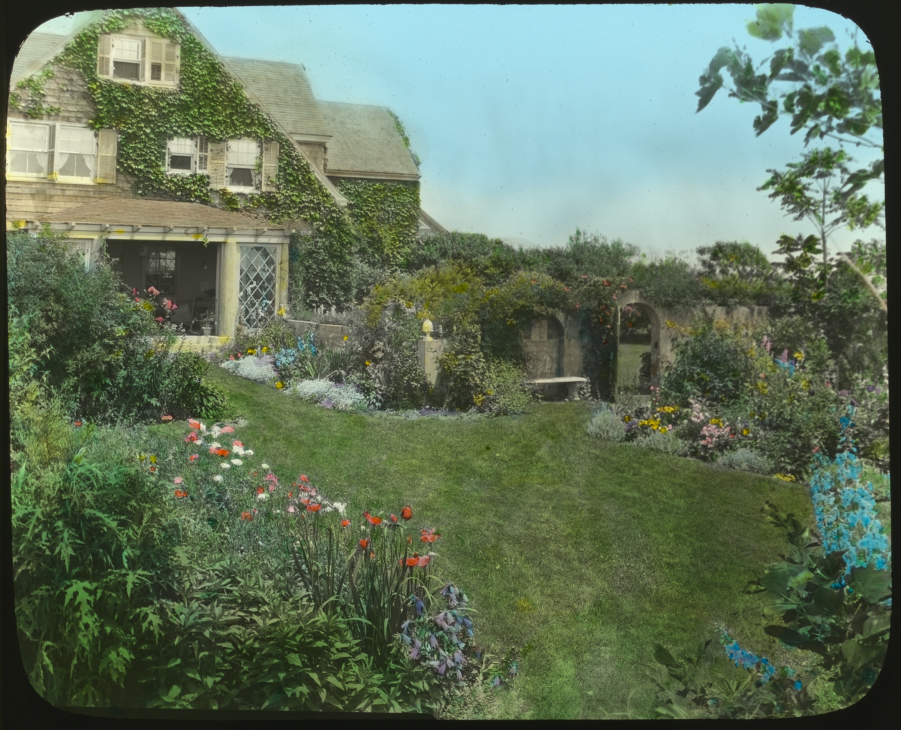 Grey Gardens front view 1910s