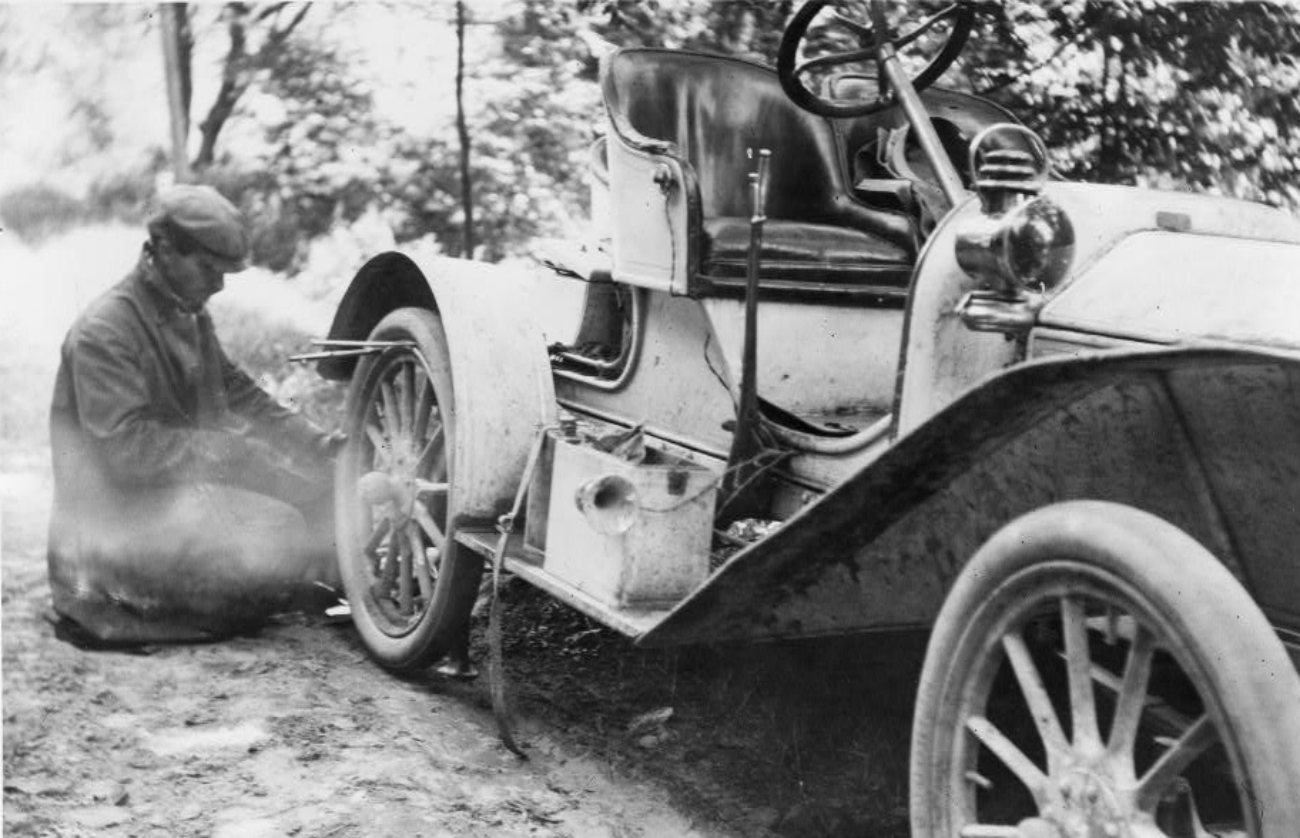 Repair to Car Being Made Early 1900s