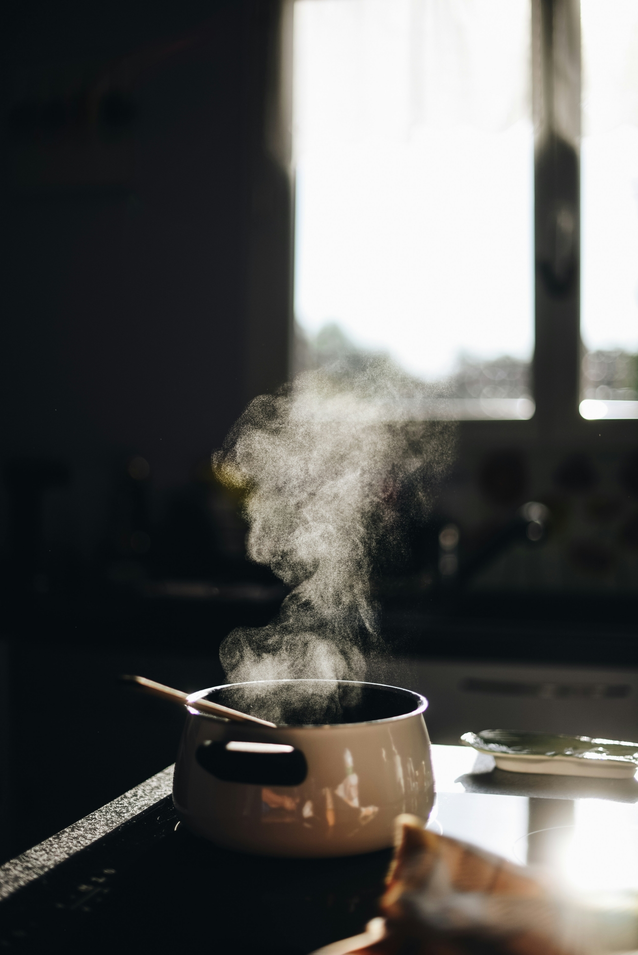 Cooking Pot with Steam