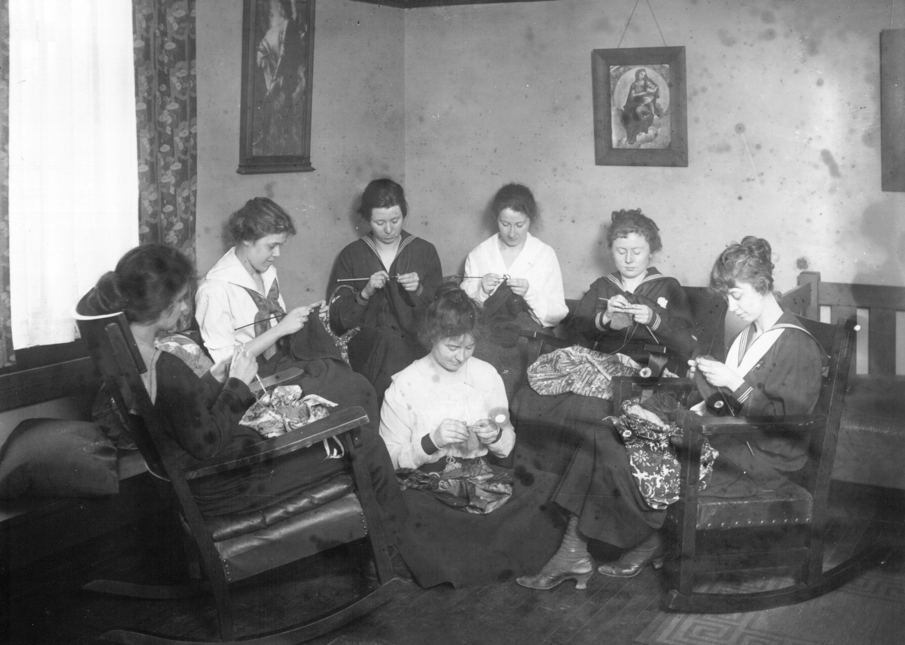 1910s College Girls Knitting Circle