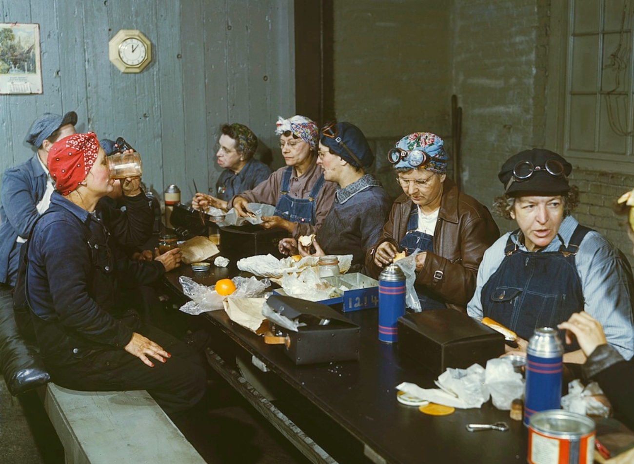 Women Workers in Overalls 1943 Chicago