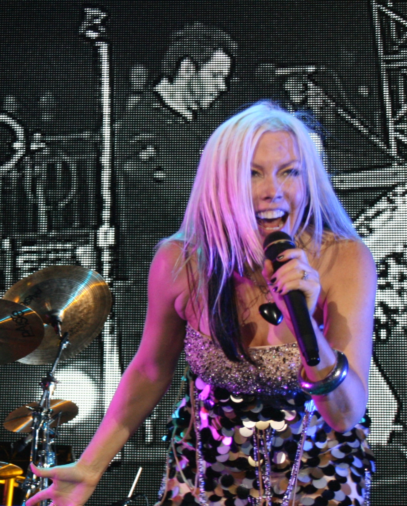 Terri Nunn Performing in 2010