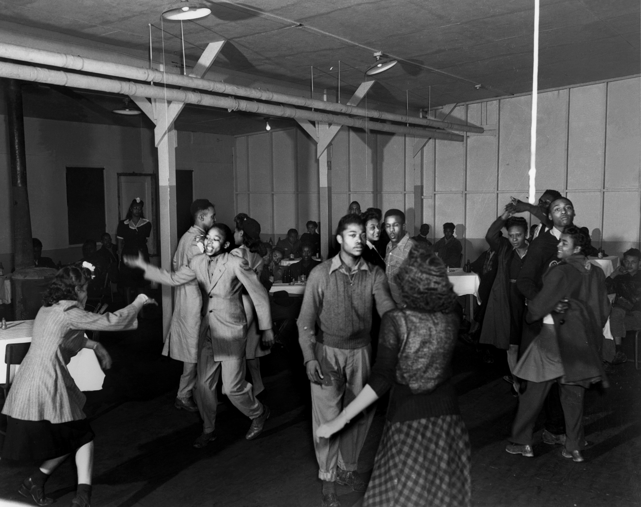 Teen Dance Oakridge 1945