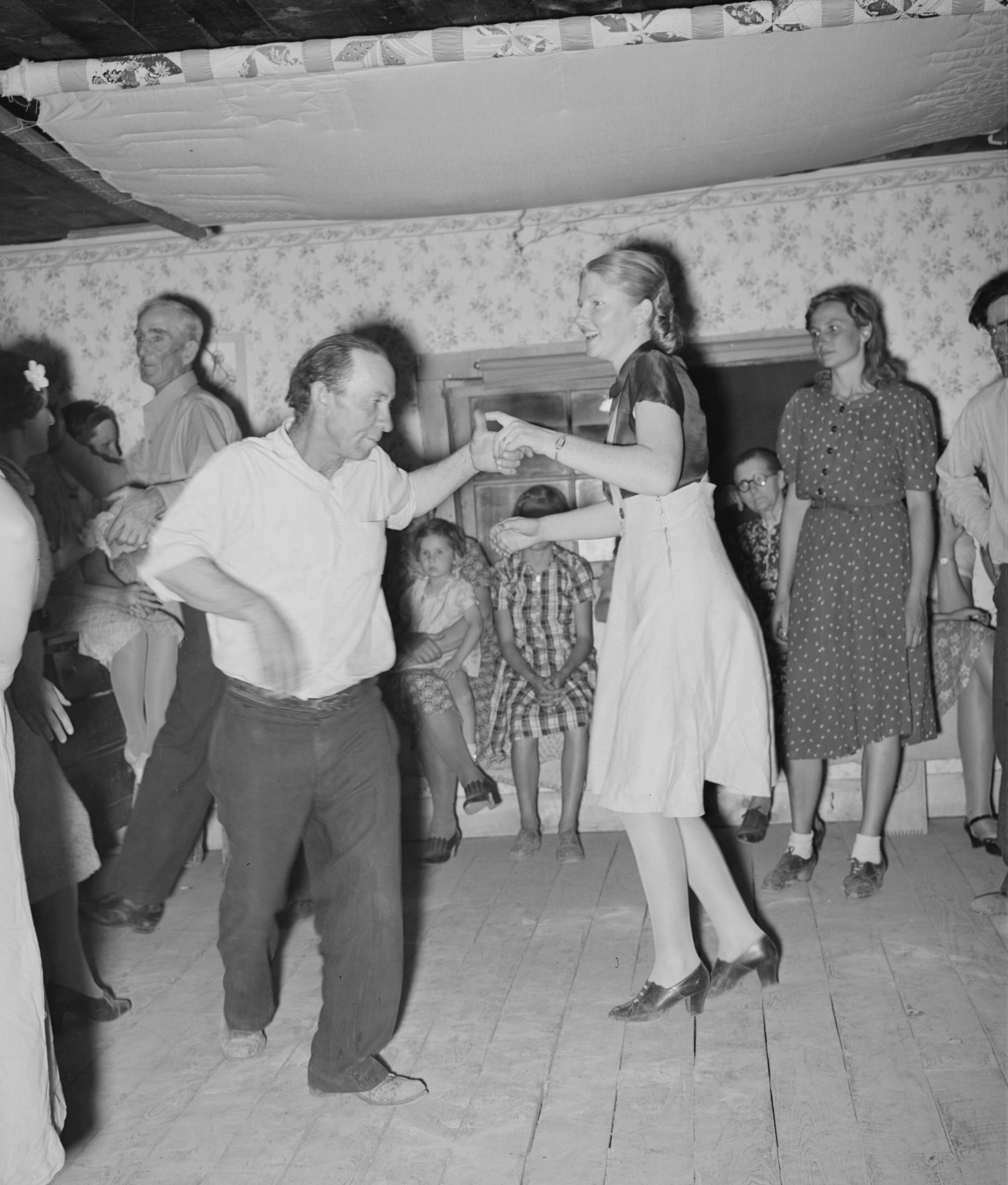 1940 Square Dancing in Pie Town New Mexico