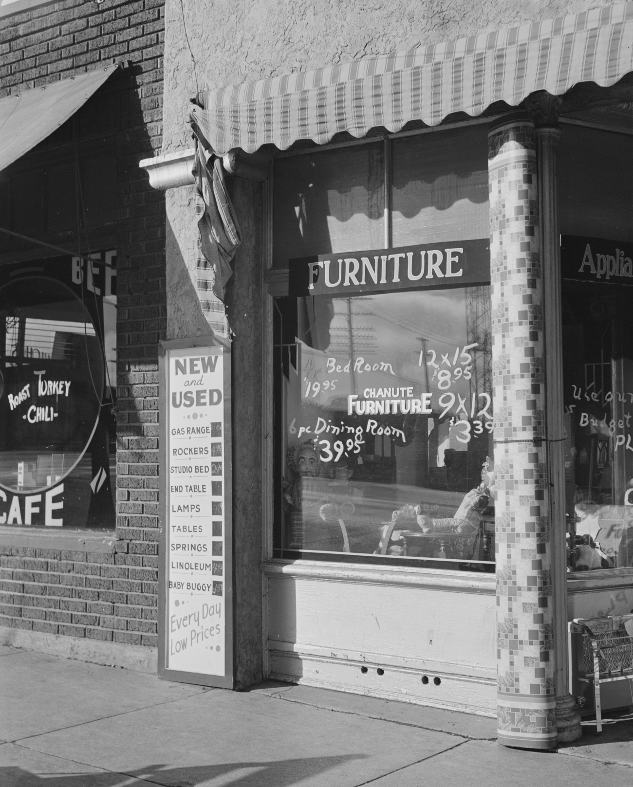 1940 Secondhand Store 1