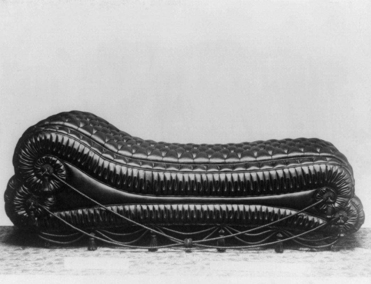Tufted Chaise Longue from 1893