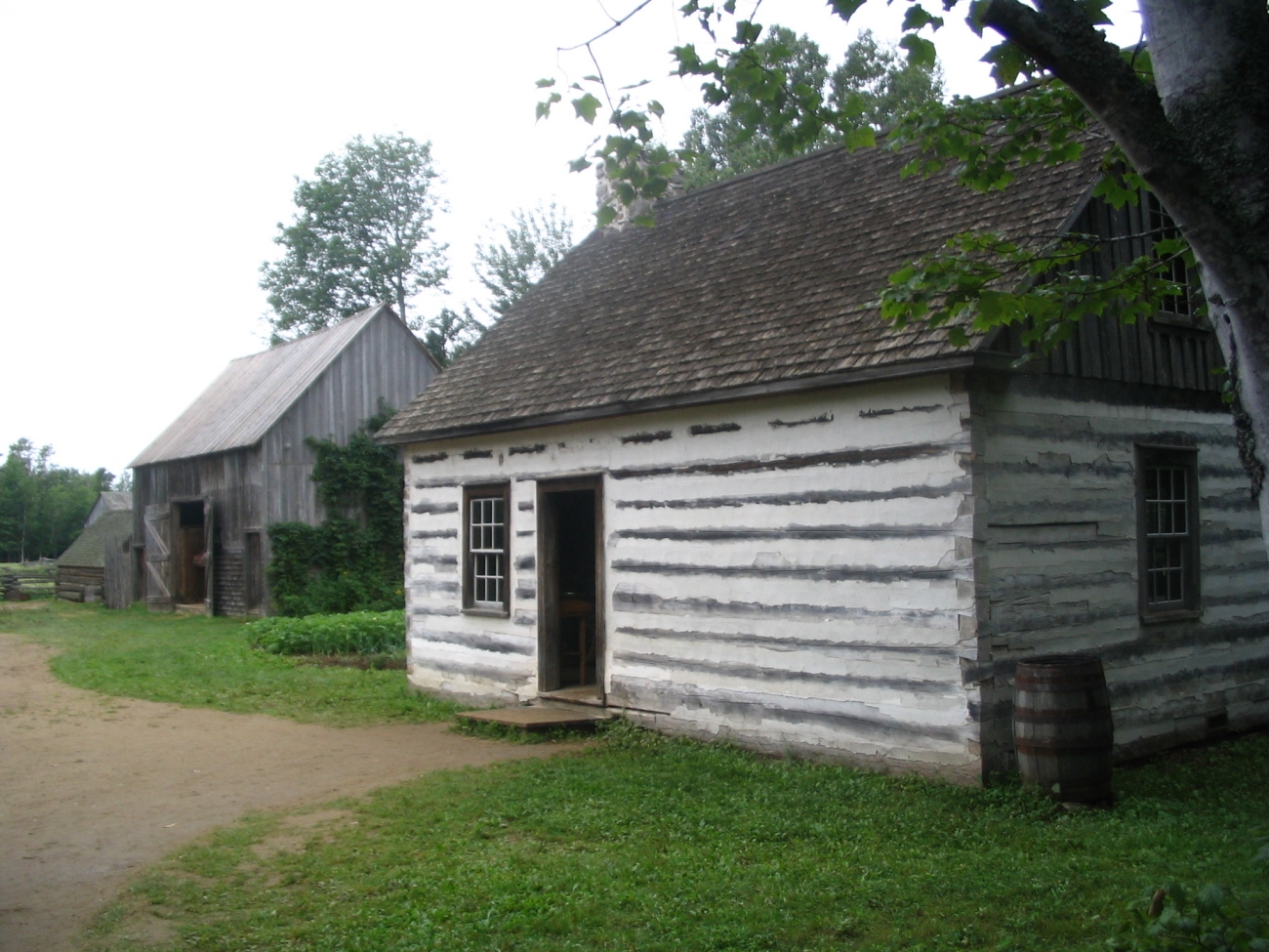 Acadian Piece Sur Piece Log Cabin