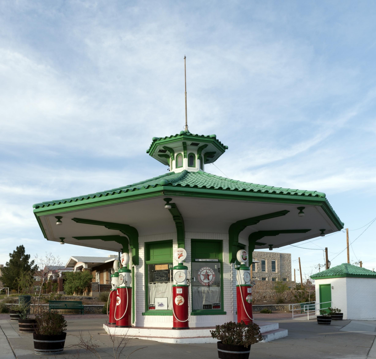 El Paso Texaco Station Restored by Rod Davenport 