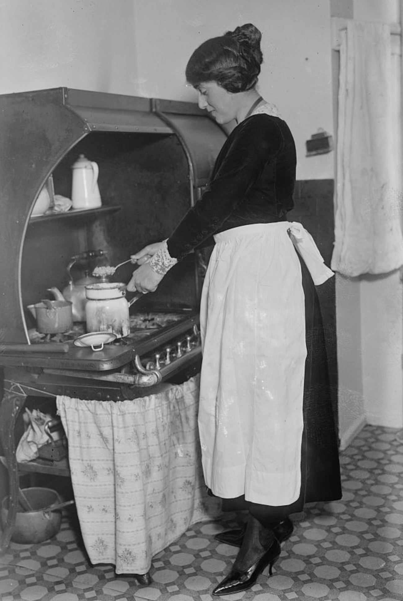 Using Double Boiler on Old Stove