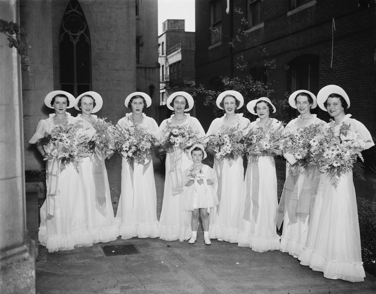 1935 Large Group of Bridesmaids