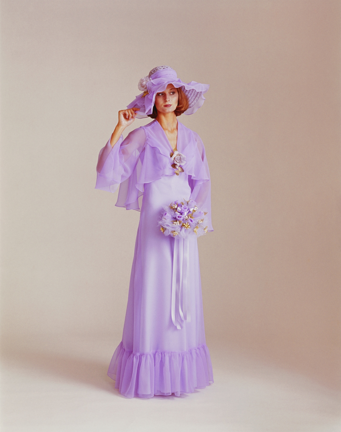 1975 Bridesmaid in Pink
