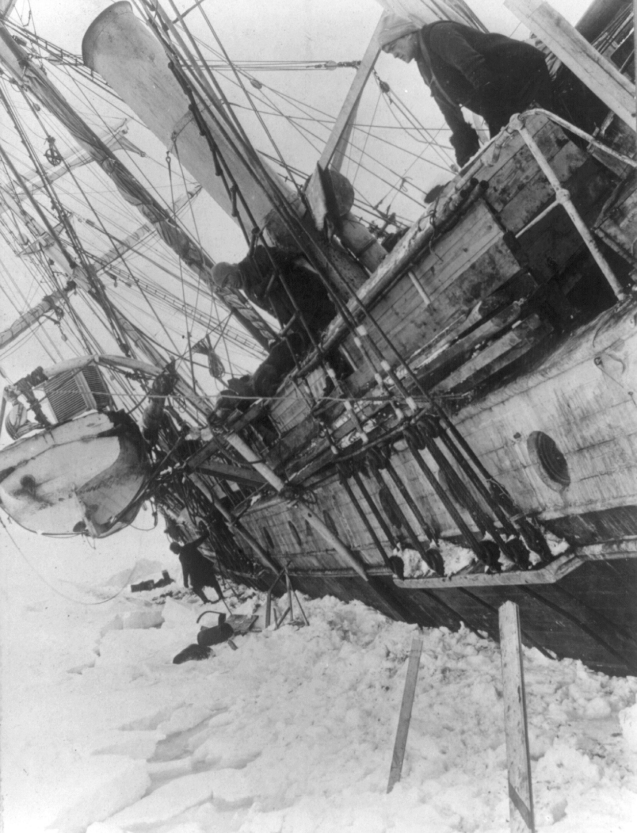 Endurance Ship Lodged in Ice