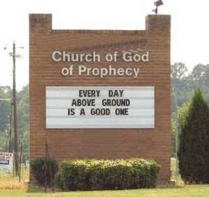 15 Hilarious Church Signs | Page 2 | FaithHub