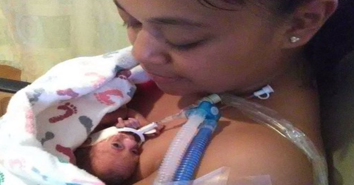 Premature baby weighing just over 1 pound at birth goes home from hospital