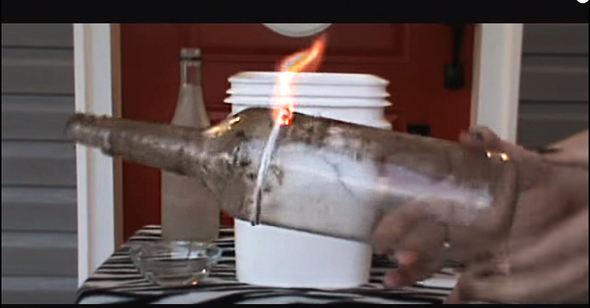 How To Cut A Glass Bottle… With String? Crafty House