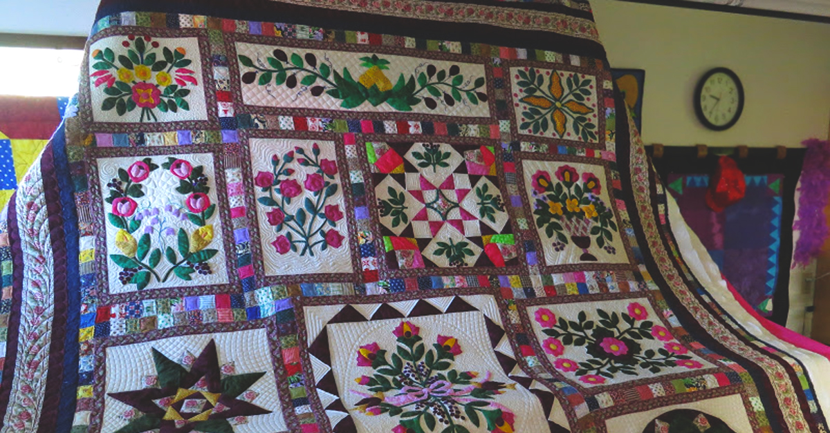 These Nature Themed Quilts Are Simply Stunning! Crafty House