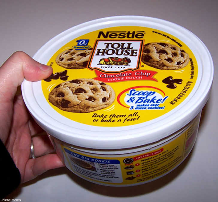 Refrigerated Chocolate Chip Cookie Dough Tub 36 oz.